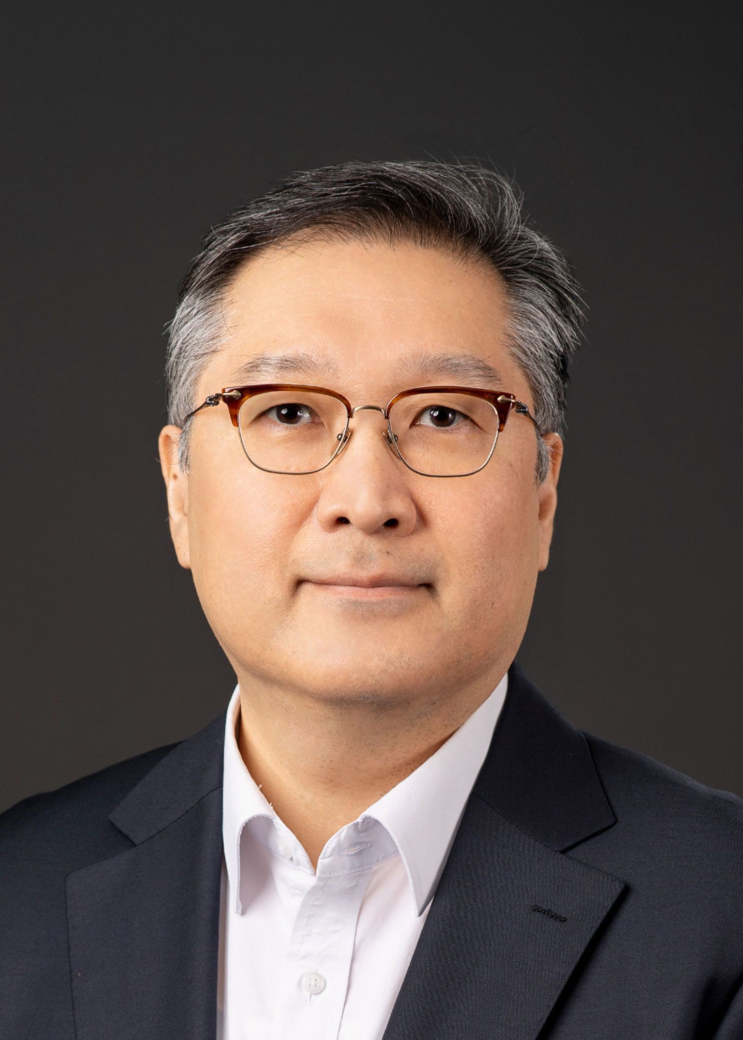 Headshot of Doosoon Lee